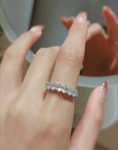 China Oval Eternal Lab Grown Diamond Rings For Wedding Gift Proposal Ring wholesale