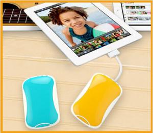 China 2014  5600mah  latest popular mini,colorful,built in cable power bank charger on sale