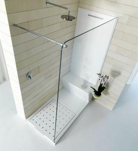 China European High quality standard OEM shower base Bathroom White Acrylic Tray different size available wholesale