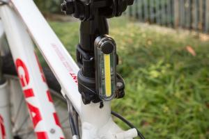 China Super Bright LED Rechargeable Bike Light Mountain Bicycle 72*20*32mm wholesale