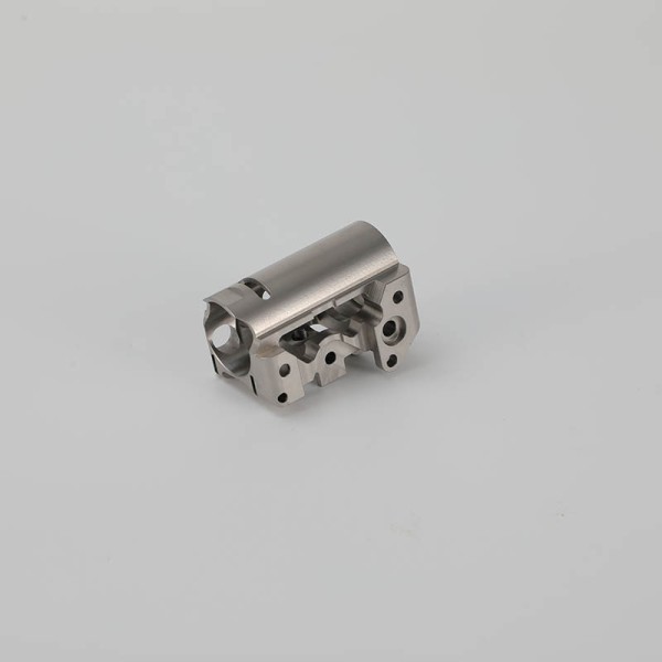 Customized Processing Parts Silver Cylinders Precision Components Industrial Equipment Providing Custom Manufactured Machinery