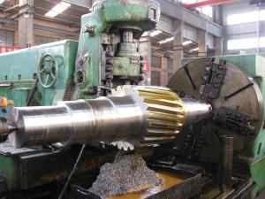 China Right Angle Main Drive Helical Gear Shaft 18 Degree 14 Module wholesale