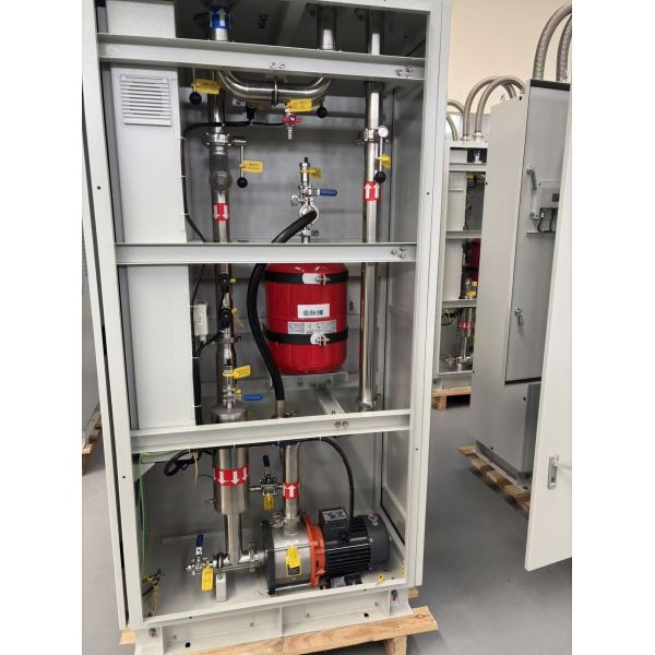 85KW Cooling Capacity Closed Loop Water Based Cooling System With Stainless Steel Construction