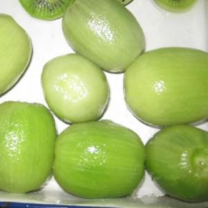 China Delicious Canned Kiwi Fruit Microelements Contained Cool / Dry Place Storage wholesale