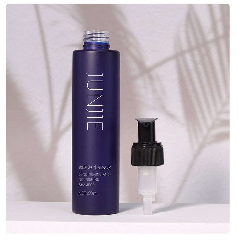 Cosmetic Eye Cream Pump Bottle Cylindrical Pet Bottles 150ml With Screen Printing Surface Handling