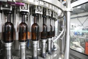 China OEM Alcoholic Beverage Craft Beer Bottle Filling Machine With Stable Performance wholesale