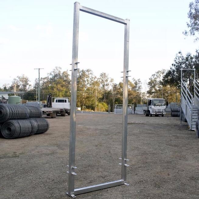 1.8mx2.1m oval cattle yard fencing