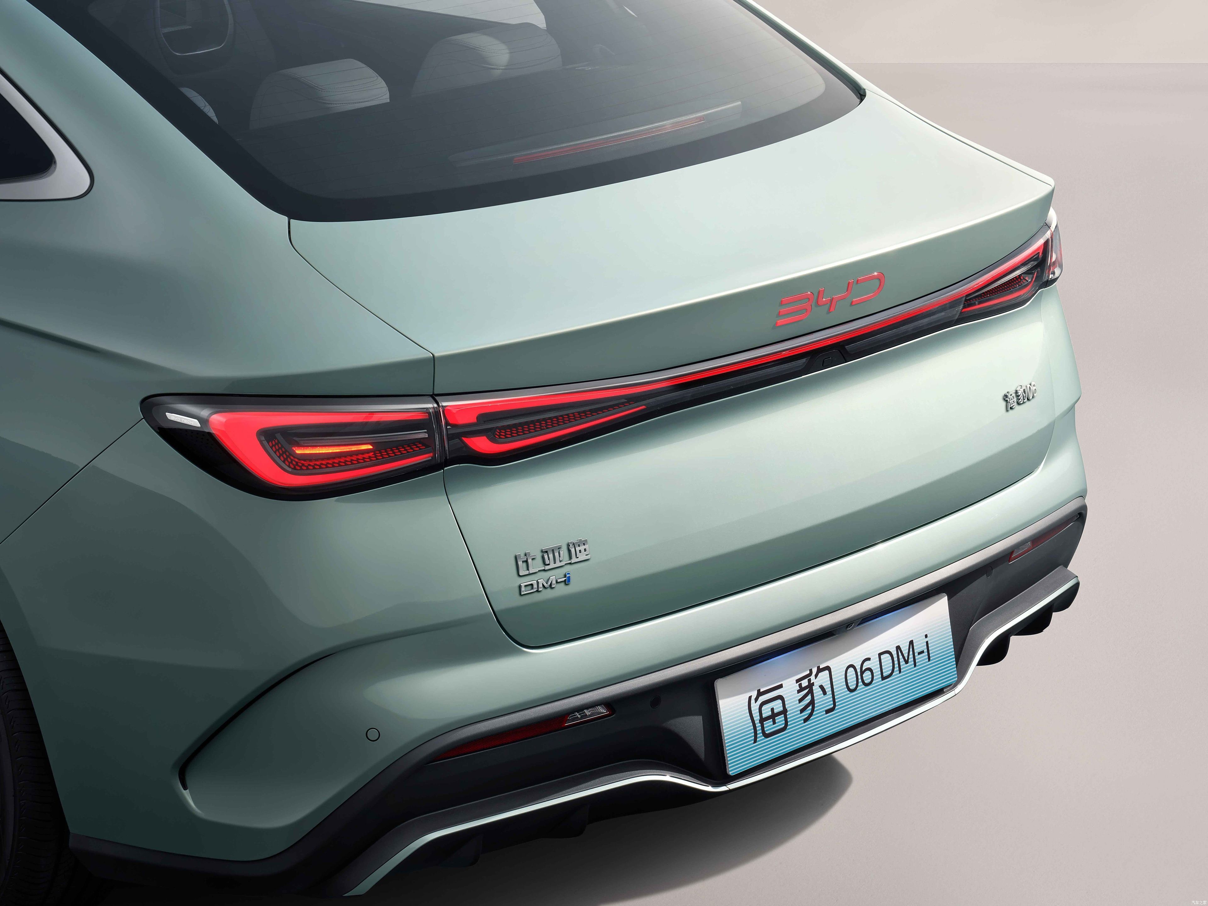2024 BYD Seal06 Dm-i CLTC (L/100km) 1.36L PHEV Power Comprehensive Range 2100KM Hybrid Sedan！