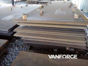 China S1300 ultra-high yield strength quenched and tempered structural steel plate wholesale