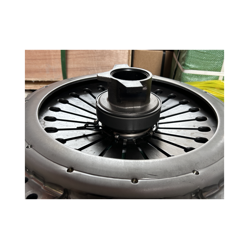 OEM 240 Steel 430mm Clutch Kit for Iveco OEM 500371281/500371282/500371283/2996300/2996743/504068265/504068261/504064953/504004160/500376219