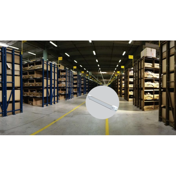 Linear Weatherproof LED Fitting Ceiling Mounted 120LM/W For Commercial Shop
