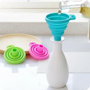 China Folding Portable Silicone Liquid Funnel , Food Grade Collapsible Silicone Funnel wholesale