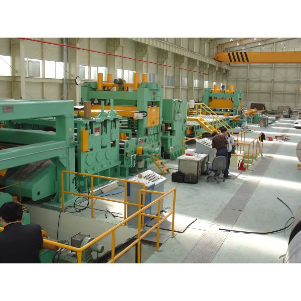 Uncoiling Leveling Shearing Machine Straightener Feeder Uncoiler for Precise Slitting