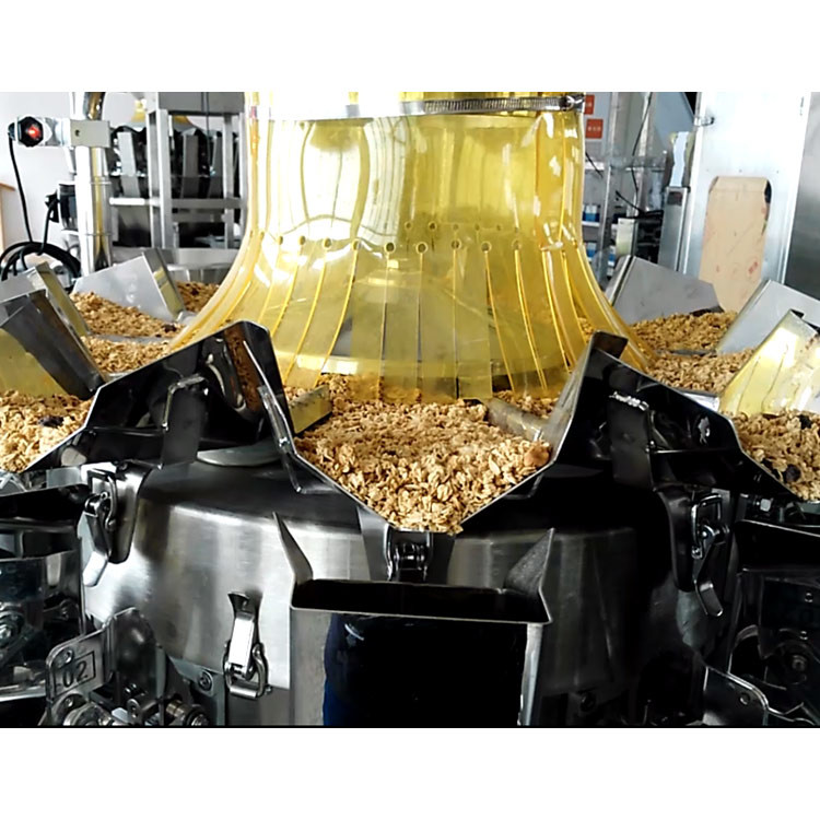 Vibration Bowl Vertical Sealing Machine Quinoa Oatmeal In Bags Weighing Packaging Machine