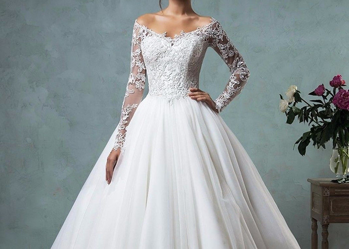 Fashion Long Sleeve Lace Wedding Dress Off Shoulder Backless Organza Sweep Train