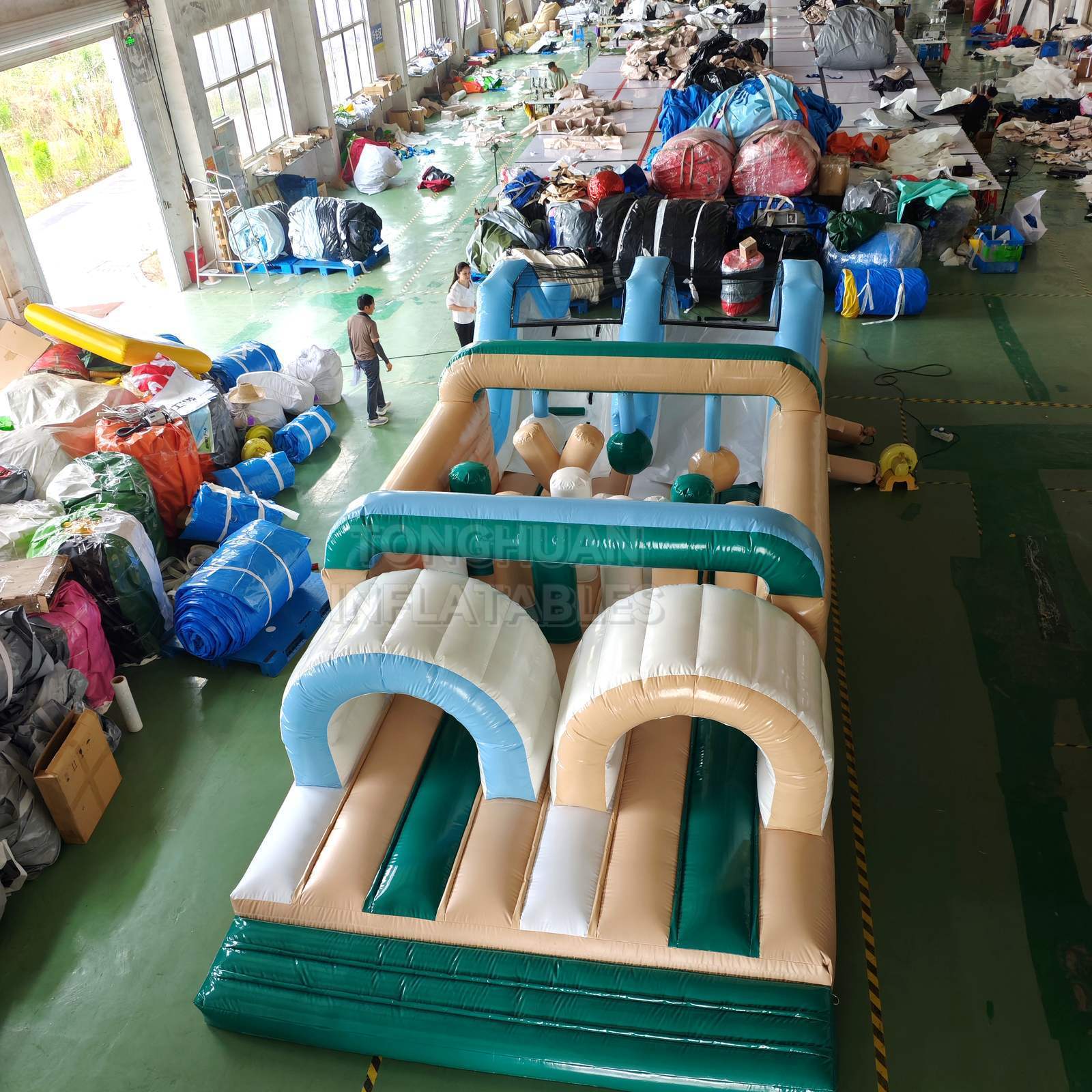 Macaron Color Inflatable Obstacle Course with Tunnels Climbing Walls Slide and Safety Mesh for Events Schools and Rental Business