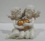 Poly resin porcelain Angel Collectible Figurines with wings for unusual