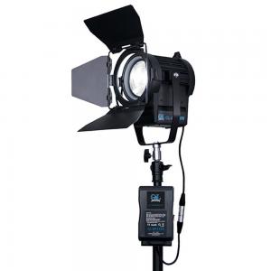 China Outdoor Video Lighting 50W LED Fresnel Daylight CRI>96 with Sony V-Mount Battery Plate on sale