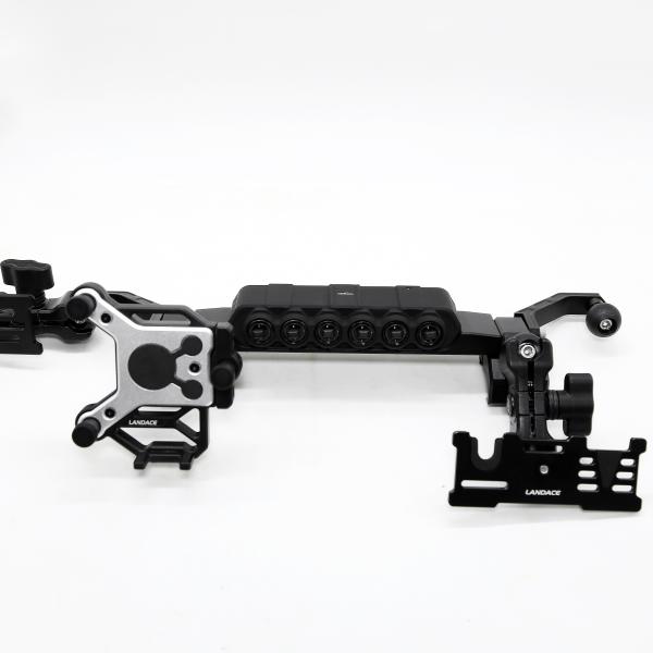 Hard Anodizing Finish Vehicle Mobile Phone Holder for Jeep Center Console