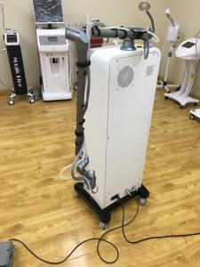 China Fractional Co2 Laser For Stretch Marks , Sun Damage Recovery And Skin Renewing wholesale
