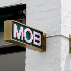 China Customized Shape LED Letter Signage Lightweight Acrylic 3D Letter Light Signs wholesale