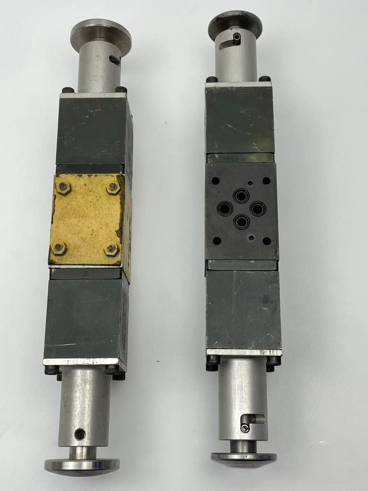 61677003 Putzmeister Concrete Pump Spare Parts Solenoid Directional Valve 24V Solenoid Valve