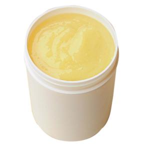China 2.0% 10-HDA Organic Fresh Royal Jelly For Beekeeping wholesale