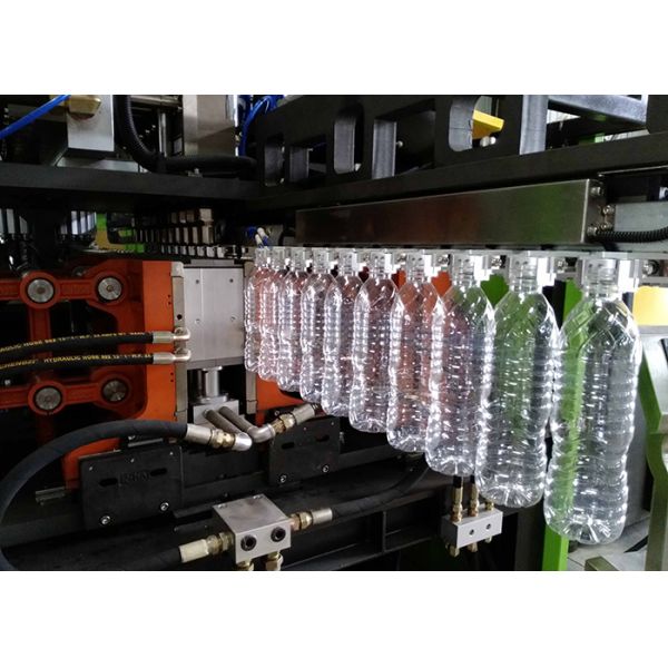 0.6L Bottle Blow Molding System , Pet Bottle Blowing Machine
