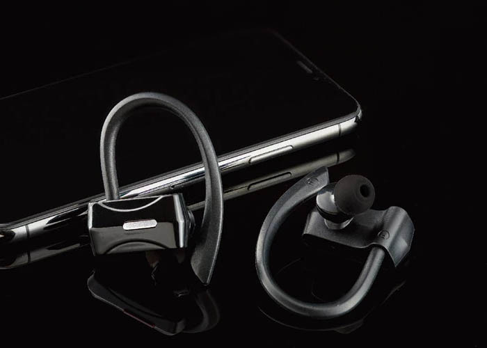 Customized Logo Wireless Bluetooth Sport Earbuds Two Hours Charging Time