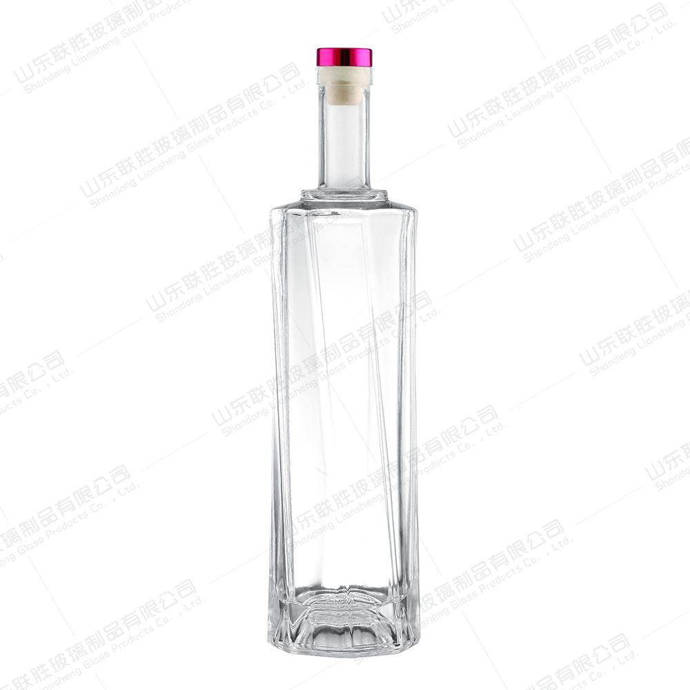 Bottle color Customized Luxury XO Brandy 700ml Glass Spirit Bottles with Glass Cap