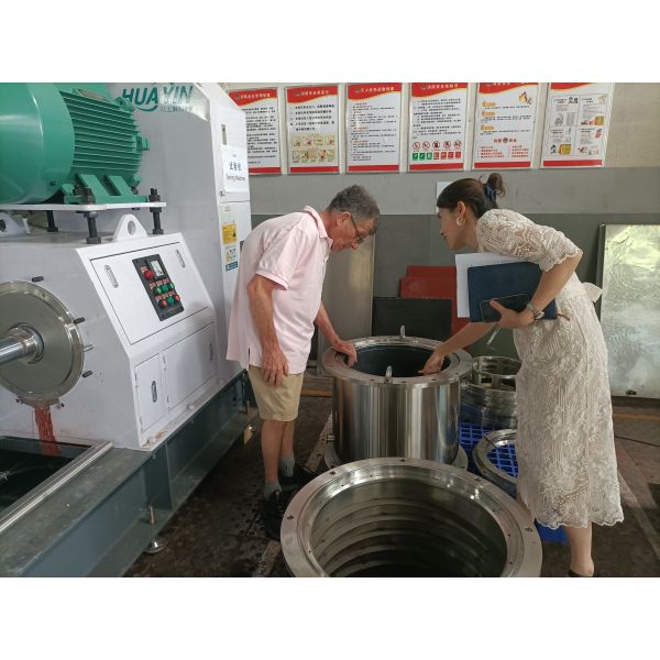 Multi-Purpose Sub-Micro Bead Grinder Wet Grinding Coarse To Finishing 380V