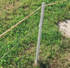 China 1.6m Plastic Step In Electric Fence Posts For Temporary Fence wholesale