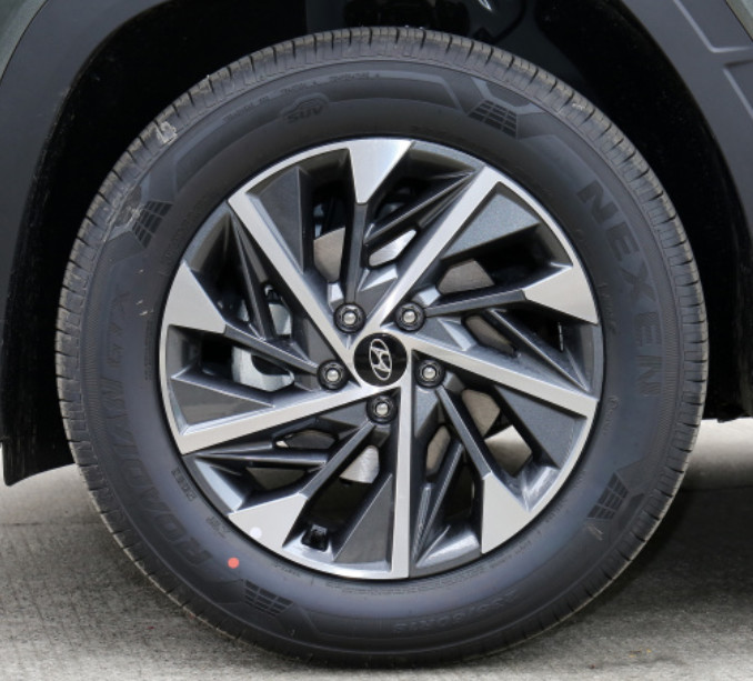 Hyundai TUCSON 2021 TUCSON L 1.5T DCT GLX elite version 5 Door 5 seats SUV