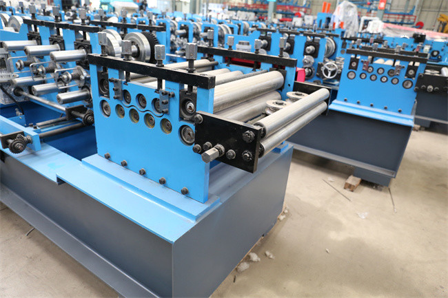 Aluminum Z Purlin Roll Forming Machine 20-30m/min C Purlin Making Machine