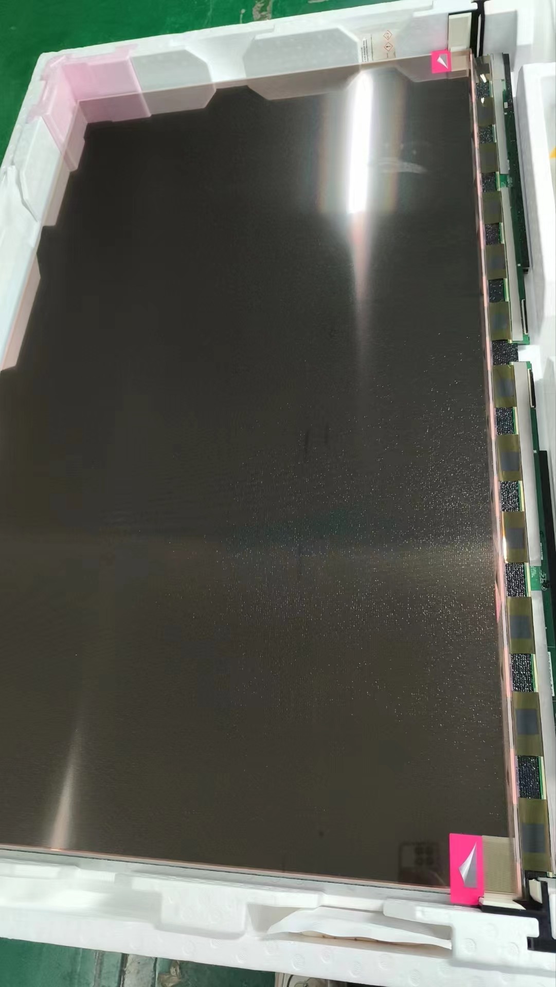 55 Inch Transparent Flexible Oled Display Panel 1920*1080 Resolution 600 Nits LW550JUL-HRA1 Oled Transparent Oled Panel