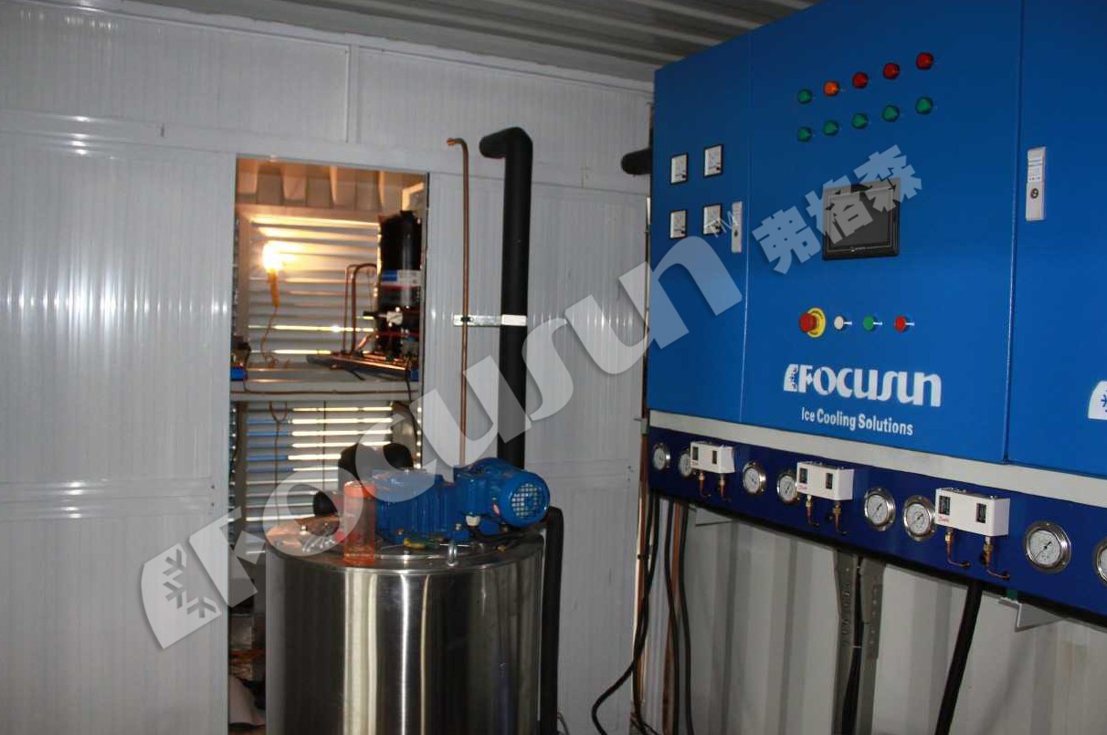 Motorized Outdoor Snow Making Machine for Ski Resort Category Ice Machine