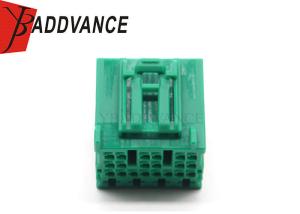 China 24 Pin 1-2295389-4 PA66 Female Green Crimp Connector With Terminal For Car wholesale
