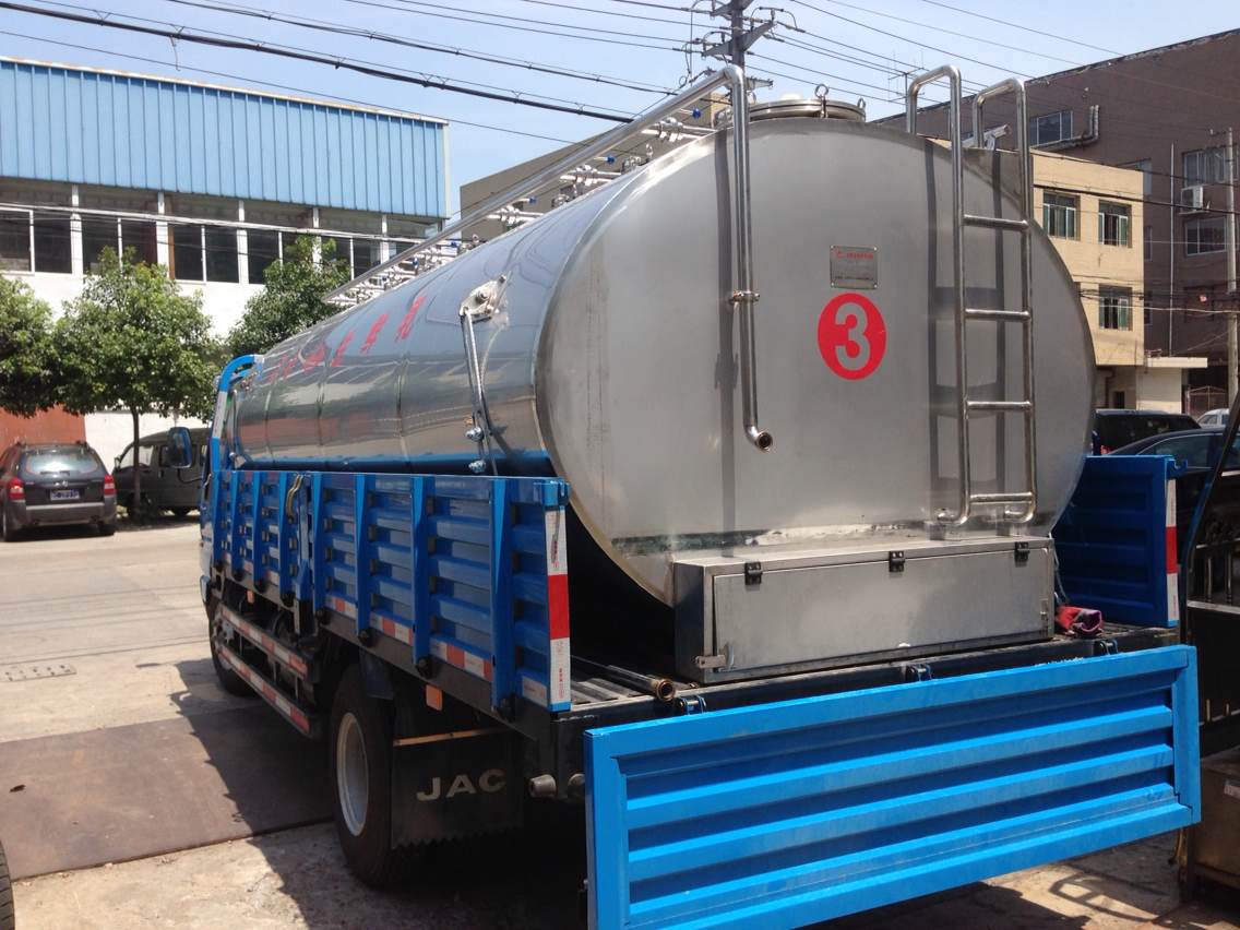 800 KG Capacity Automatic PET Glass Juice Sterilizer for Second Sterilization in Line