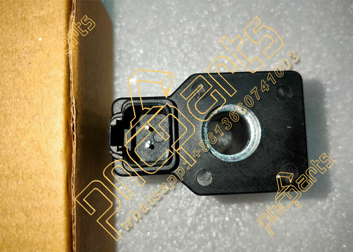 XKAL-00050 Coil Solenoid R210-9 Hyundai Solenoid Coil R220LC-9S Excavator Parts