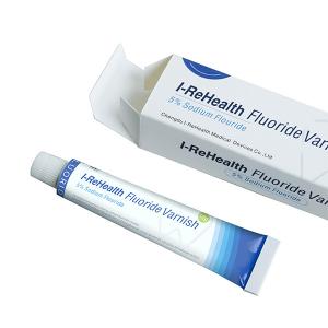 China Melon Flavor Pediatric 5% NaF Pediatric Fluoride Varnish For Sensitive Teeth wholesale