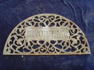 China Half Moon Outside Door Mats / Antique Personalized Metal Door Mats wholesale