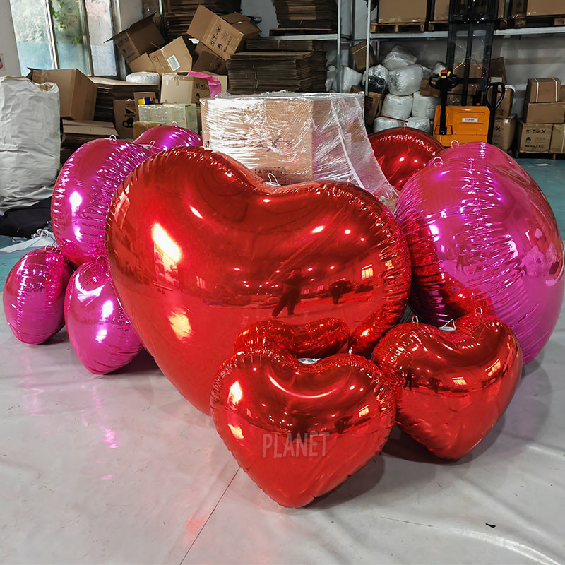 Outdoor Event Reflective PVC Decoration Airtight Inflatable Mirror Heart With Colorful Color