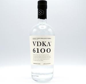 China Flint Glass Oval Empty Vodka Bottle Decal Label 1000ml 1750ml 3000ml wholesale