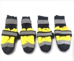China Hot selling pet shose /dog skidpoof boots wholesale