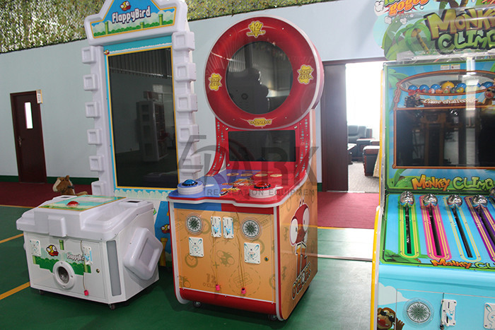 Rock Paper Scissor Game Machine Capsule / Ticket Redemption Game Machine