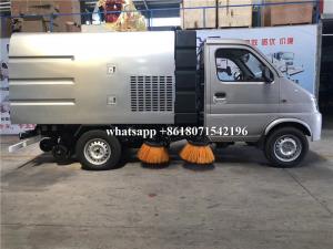 China Small Size Mechanical Sweeper Truck 2600mm Wheelbase For City Sanitation wholesale