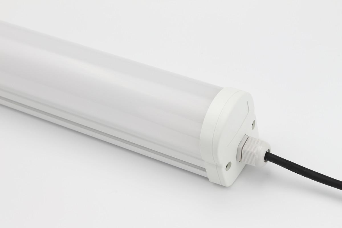 Outdoor 24W Led Batten Luminaires , Commercial Dimmable LED Batten Light Energy Saving