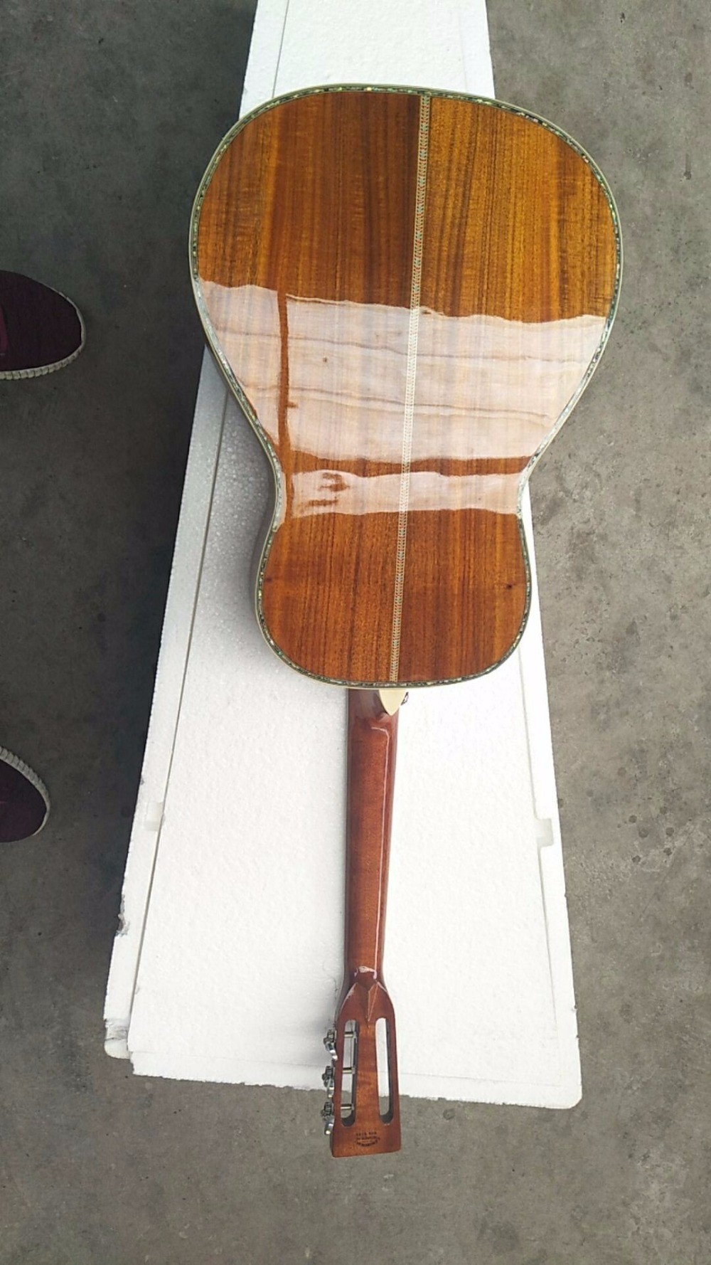 Customized acoustic guitar, 43 inch Jumbo guitar, Quilt Vine Viper red, Guitarra acustica