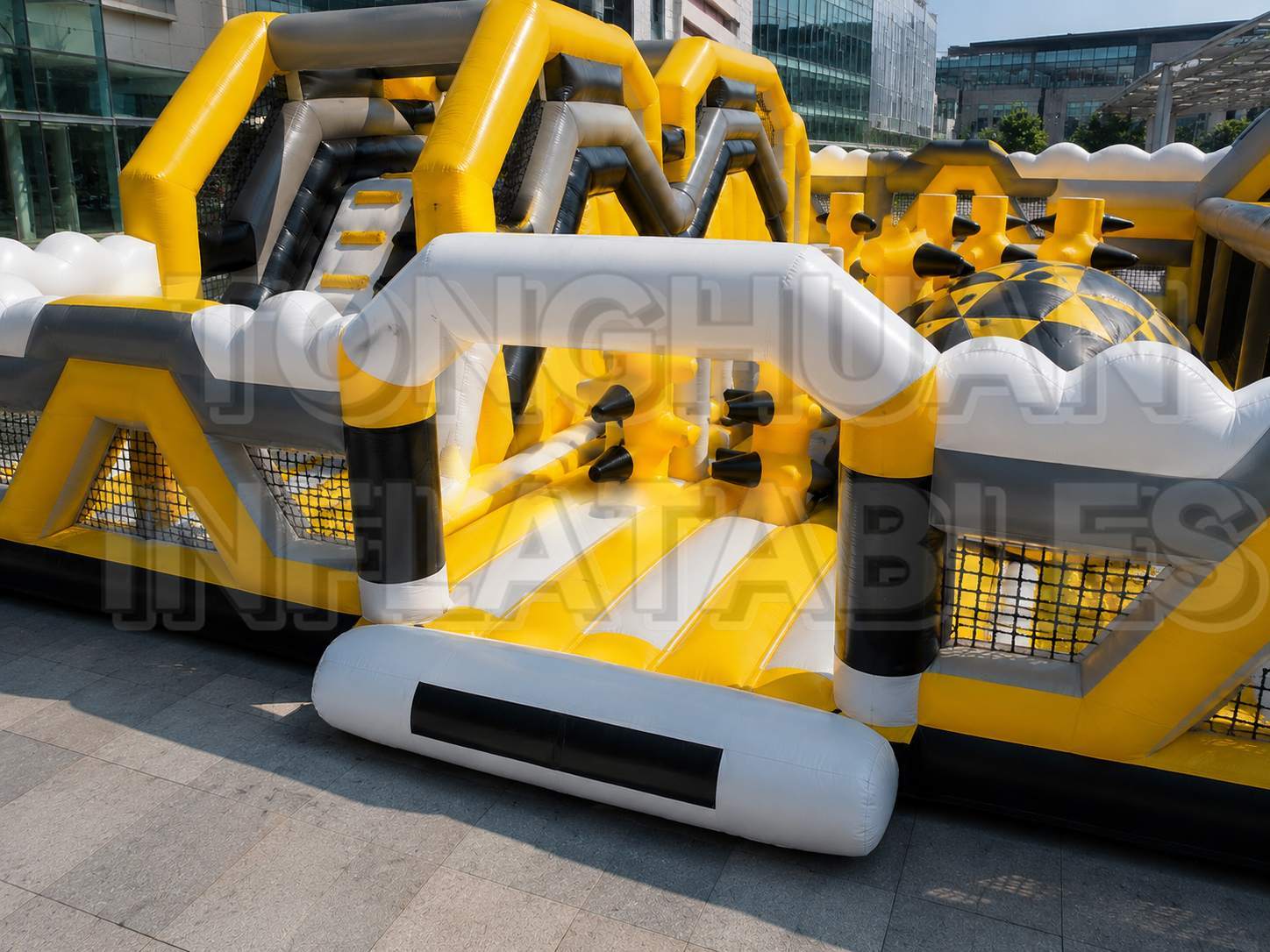 Custom Large Inflatable Obstacle Course with Climbing Walls Tunnels Balance Steps and Challenge Games for Malls Parks Schools and Commercial Rental