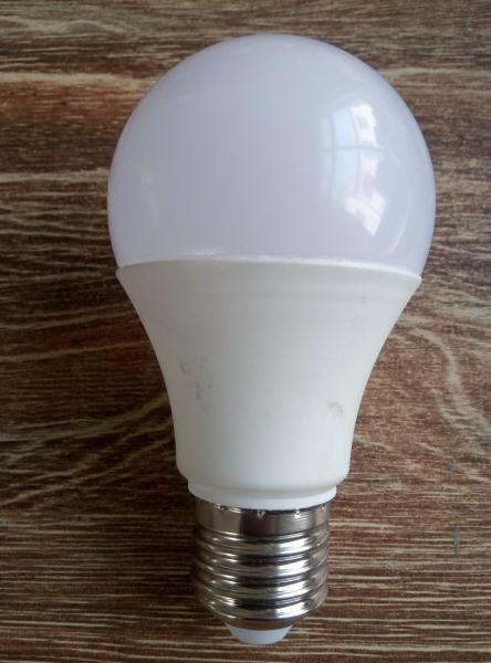 LED A60 bulb 8w BULB mostly used in house office plastic cover aluminum 30000